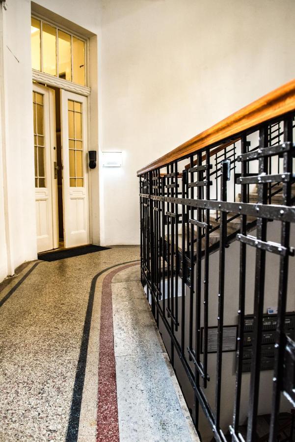 Exclusive Apartmanok Сегед Экстерьер фото
